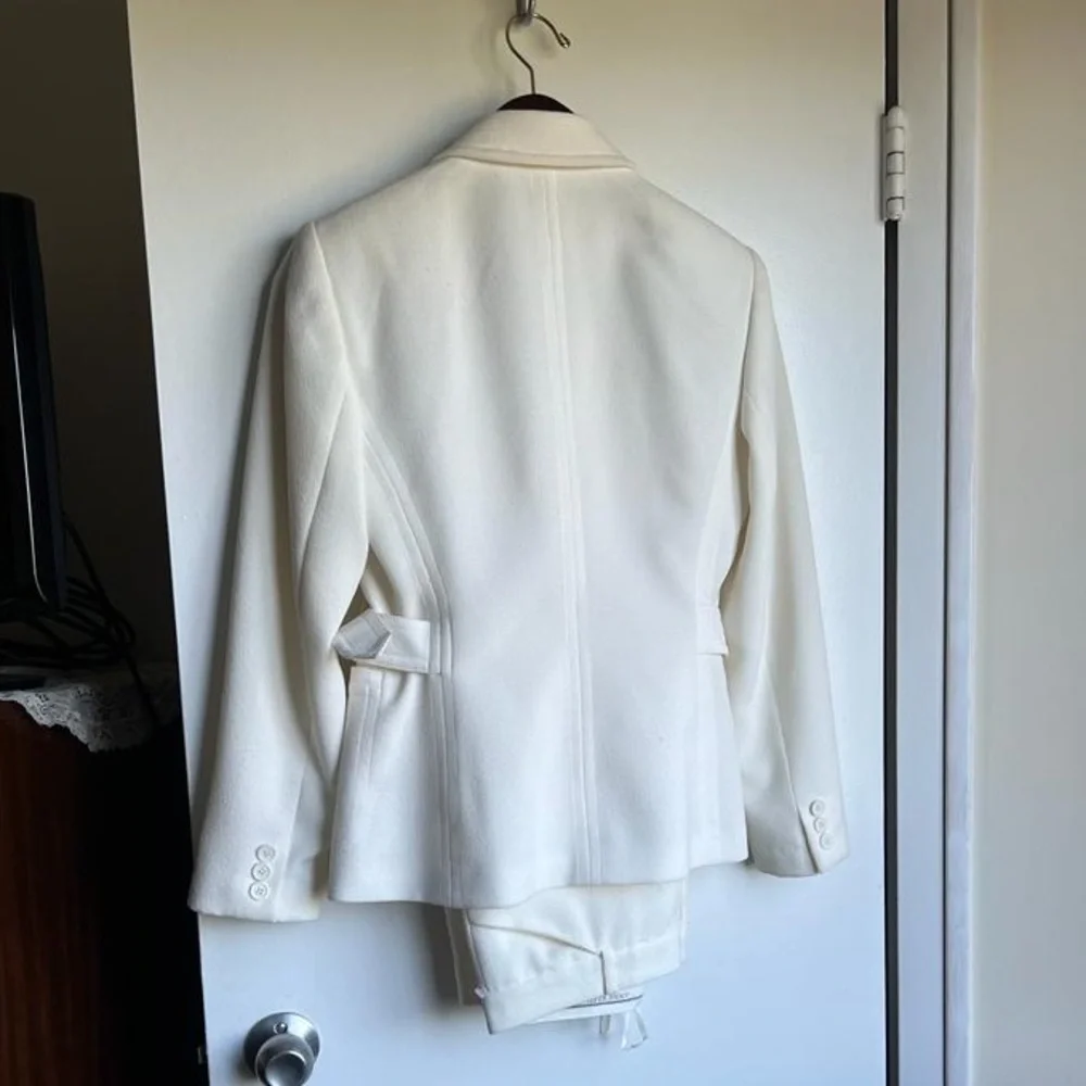 Anne Klein pant suit - Picture 3 of 7